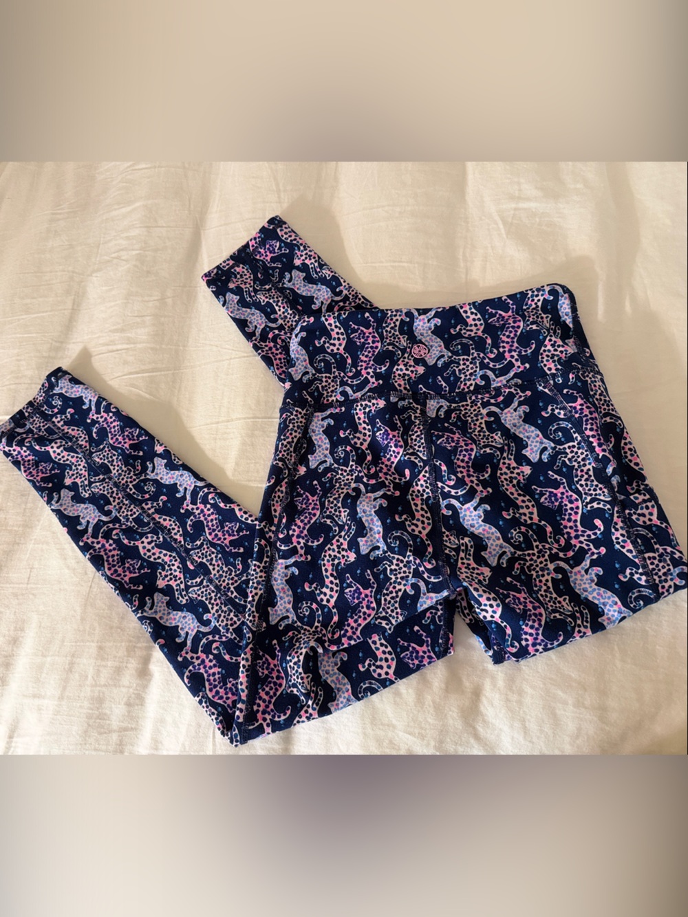 Lilly Pulitzer Women’s Navy Blue Pink Leopard-Print Leggings - Picture 7 of 7